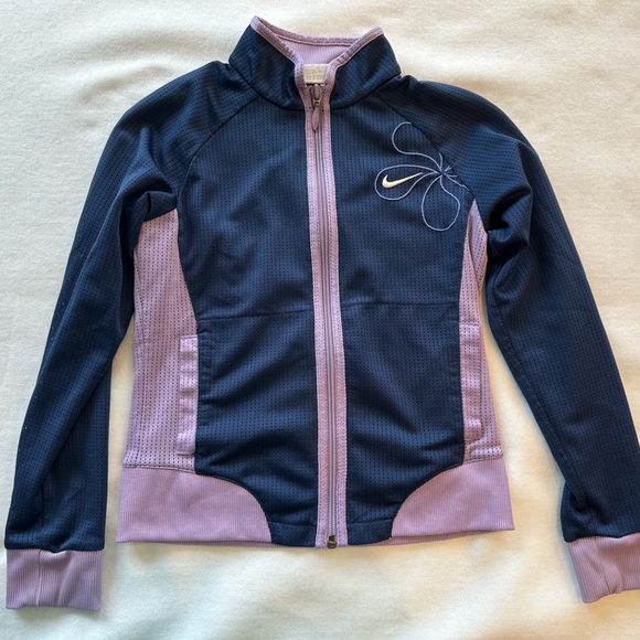 Girls Nike Medium (10-12) Lot - Picture 4 of 5
